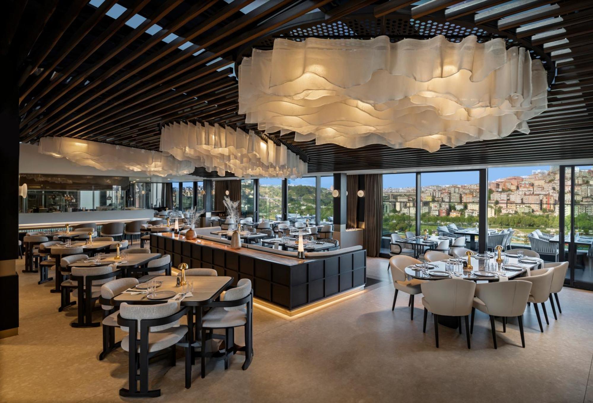 Moevenpick Golden Horn Hotel